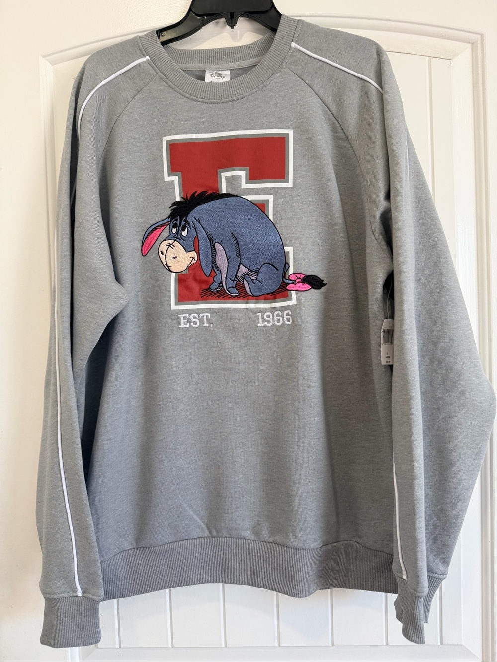 Disney Eeyore Crewneck Sweatshirt size L